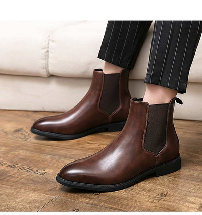 Bottines Chelsea pour homme, marron, style britannique, idéales pour les soirées et affaires.