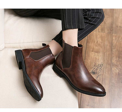 Bottines Chelsea pour homme, marron, style britannique, idéales pour les soirées et affaires.