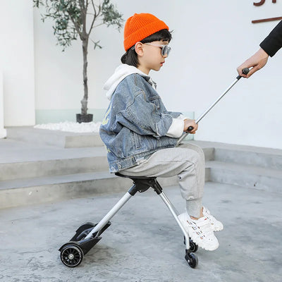 valise enfant transport facile
bagage à main enfant originaltrolley enfant avec scootervalise trottinette pour aéroportvalise enfant multifonctionbagage enfant avec scootervalise à roulettes avec trottinettevalise de voyage ludiquevalise scooter enfantvalise enfant avec trottinette